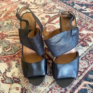 Wittner Australia Black Double strap sandal.